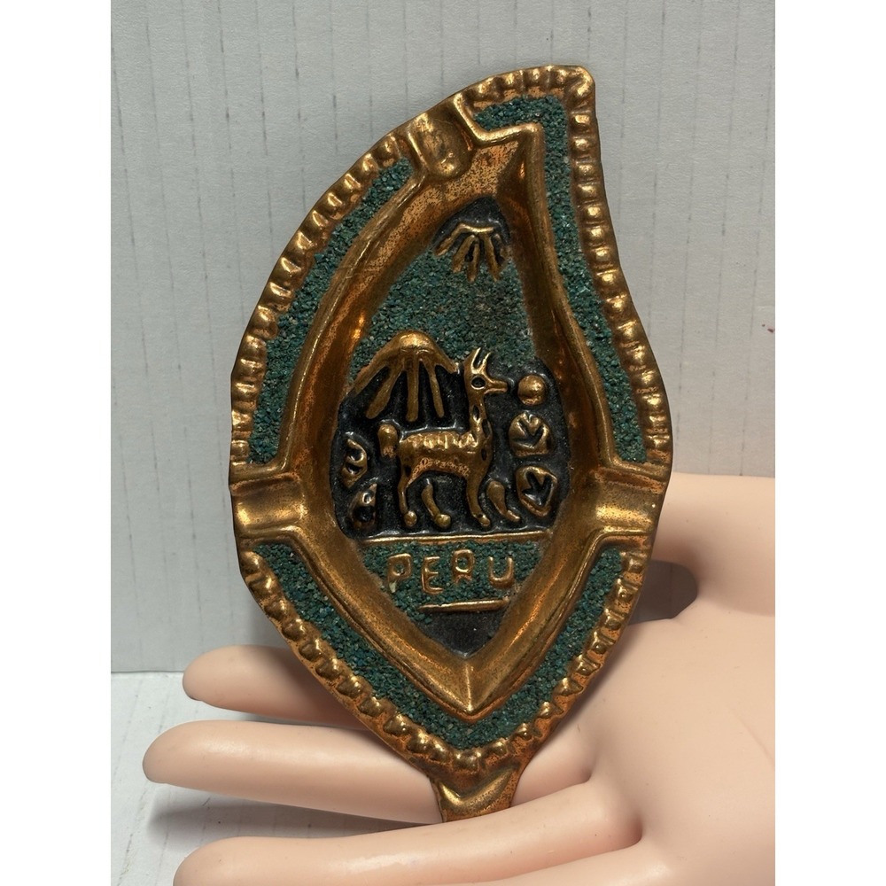 Peruvian Peru Art Copper & Brass Decorative Plaque Wall Hanging LLama small 5.5